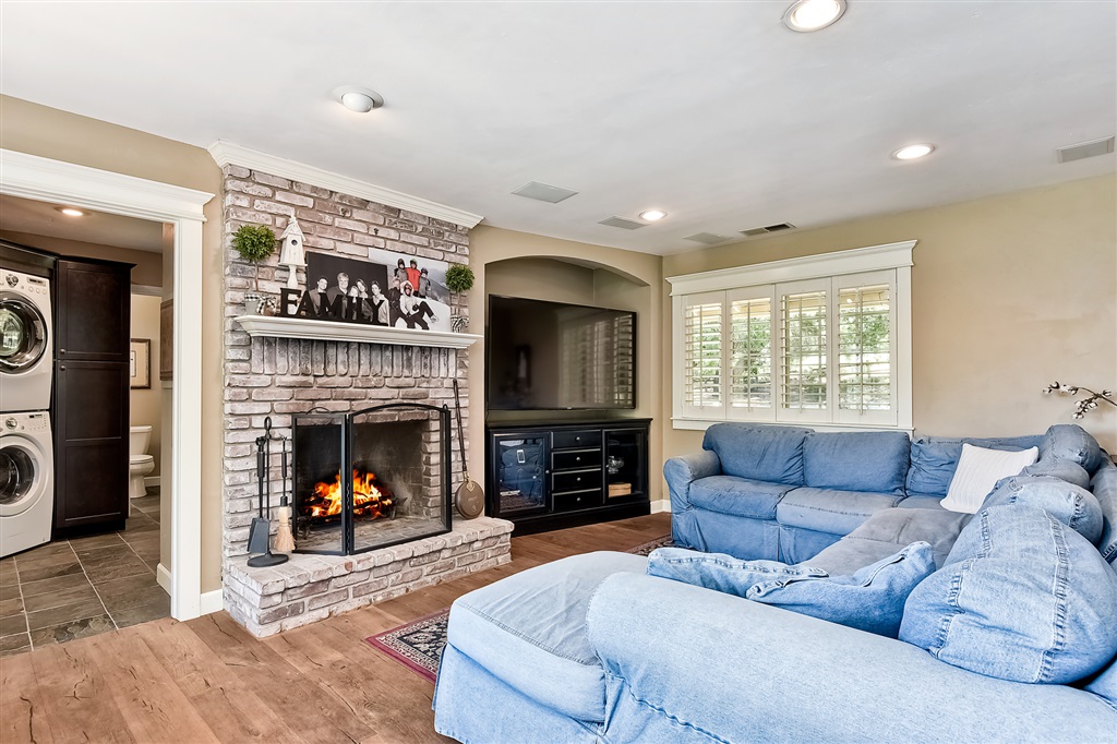 2490 Heyneman Hollow Fallbrook, CA 92028 - Photo 11 of 25