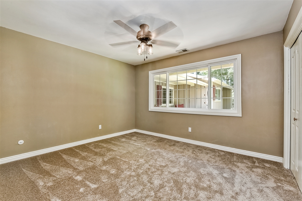 2490 Heyneman Hollow Fallbrook, CA 92028 - Photo 17 of 25