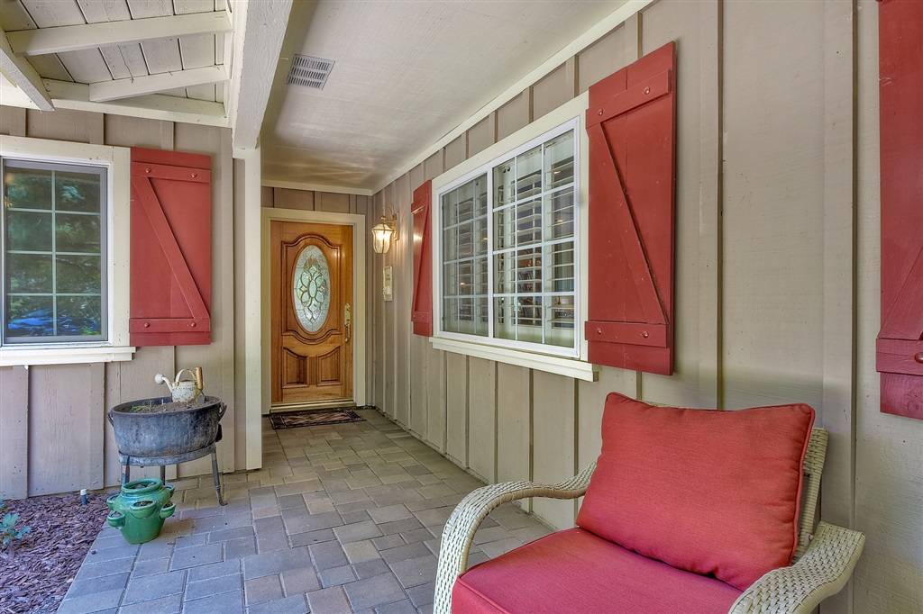 2490 Heyneman Hollow Fallbrook, CA 92028 - Photo 3 of 25