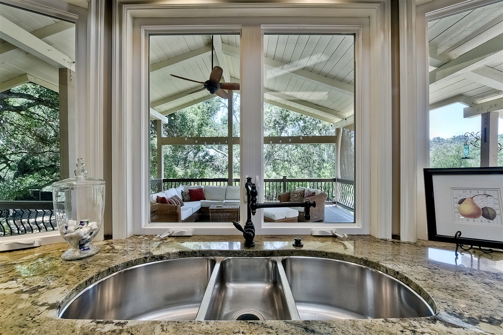 2490 Heyneman Hollow Fallbrook, CA 92028 - Photo 6 of 25