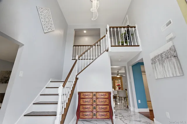 a view of entryway with a front door