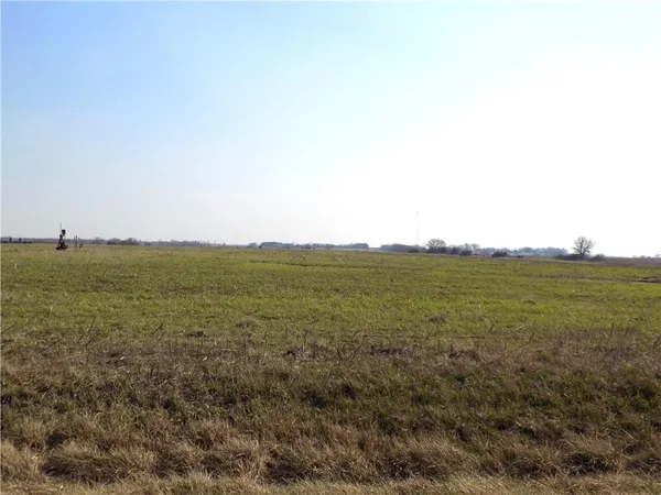 $658,750 | 600 Southwest Kentucky Road, Colony, KS 66015