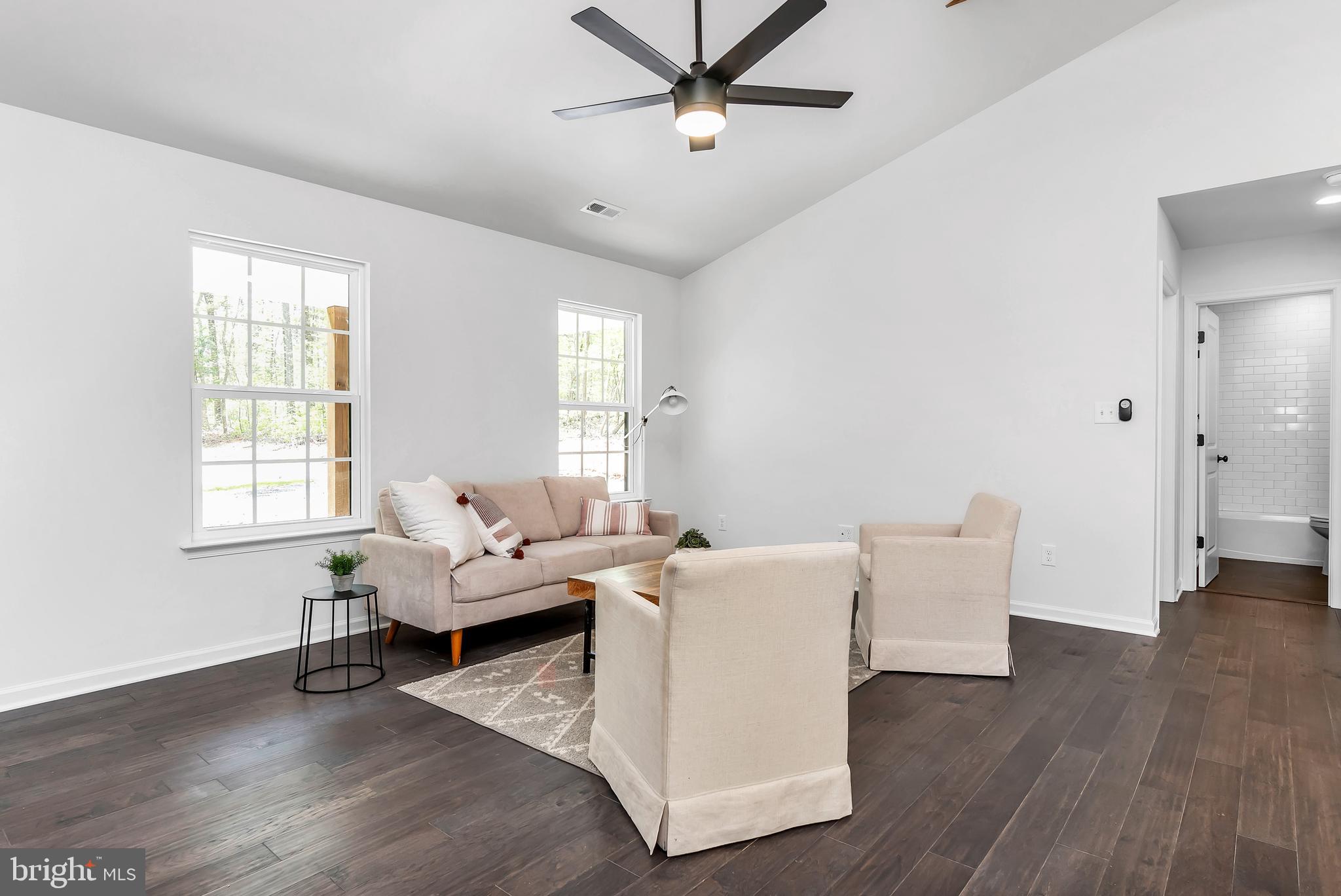 702 Shortleaf Road Ruther Glen, VA 22546 - Photo 4 of 23 Gallery Image 4