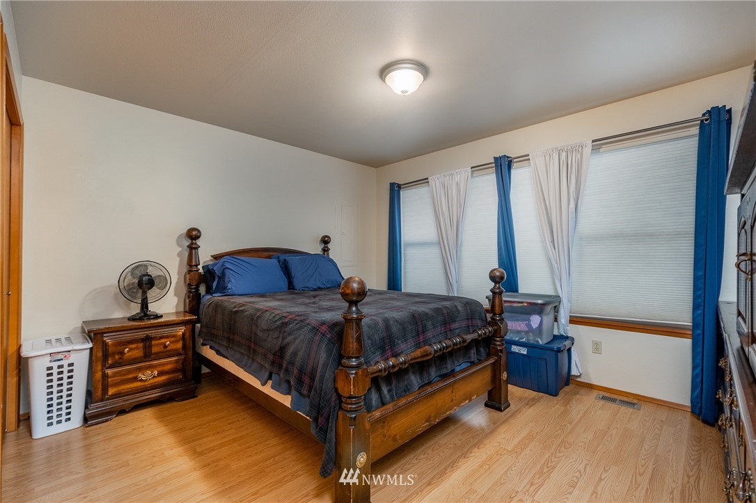 1367 Swantown Road Oak Harbor, WA 98277 - Photo 16 of 31 Gallery Image 16