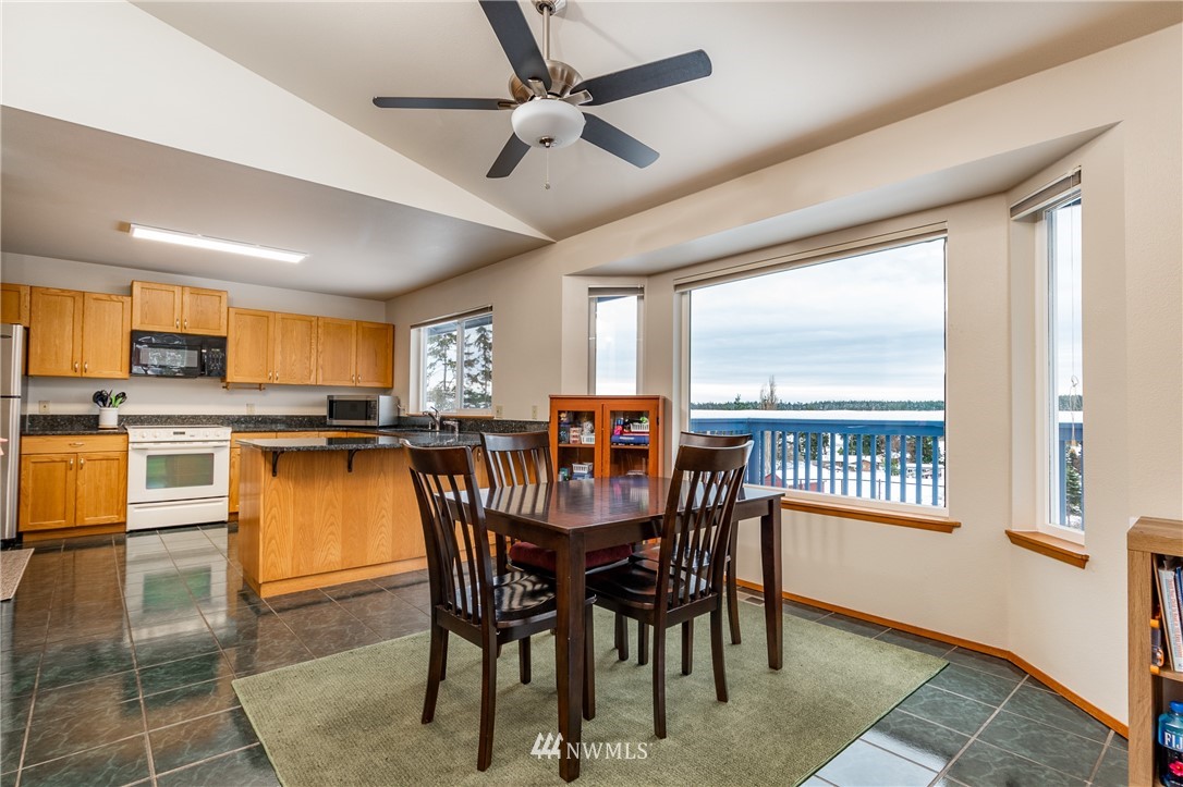 1367 Swantown Road Oak Harbor, WA 98277 - Photo 8 of 31 Gallery Image 8