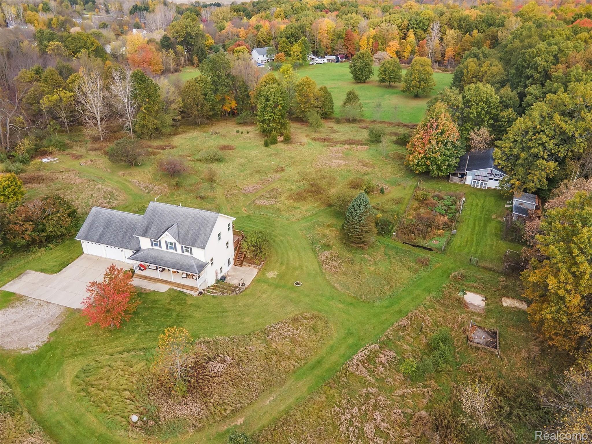 6350 Robb Road Fowlerville, MI 48836 - Photo 55 of 59 55-6350-Robb-Rd-WindowStill-Real-Estate-Photography-55.jpg