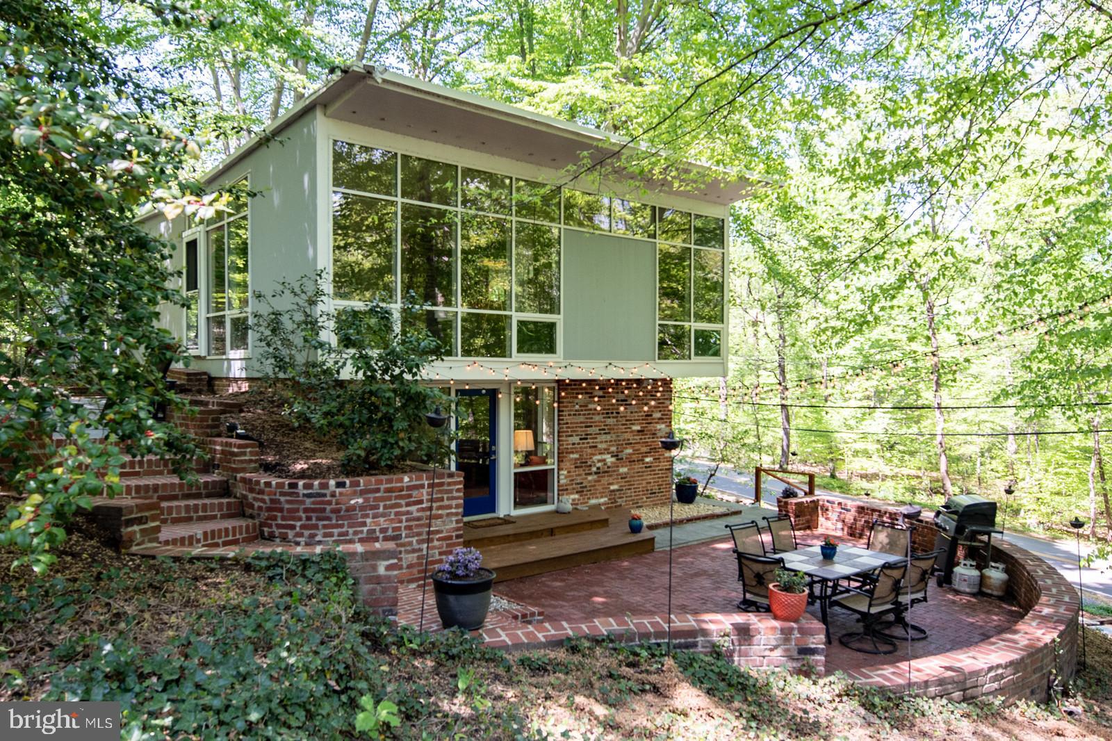 2119 Paul Spring Road Alexandria, VA 22307 - Photo 28 of 32 Exterior View