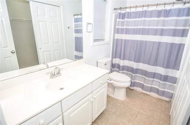 $288,900 | 204 Chelsea Court, Woodstock, GA 30189