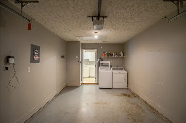 $288,900 | 204 Chelsea Court, Woodstock, GA 30189