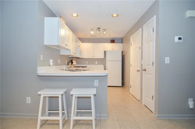 $288,900 | 204 Chelsea Court, Woodstock, GA 30189