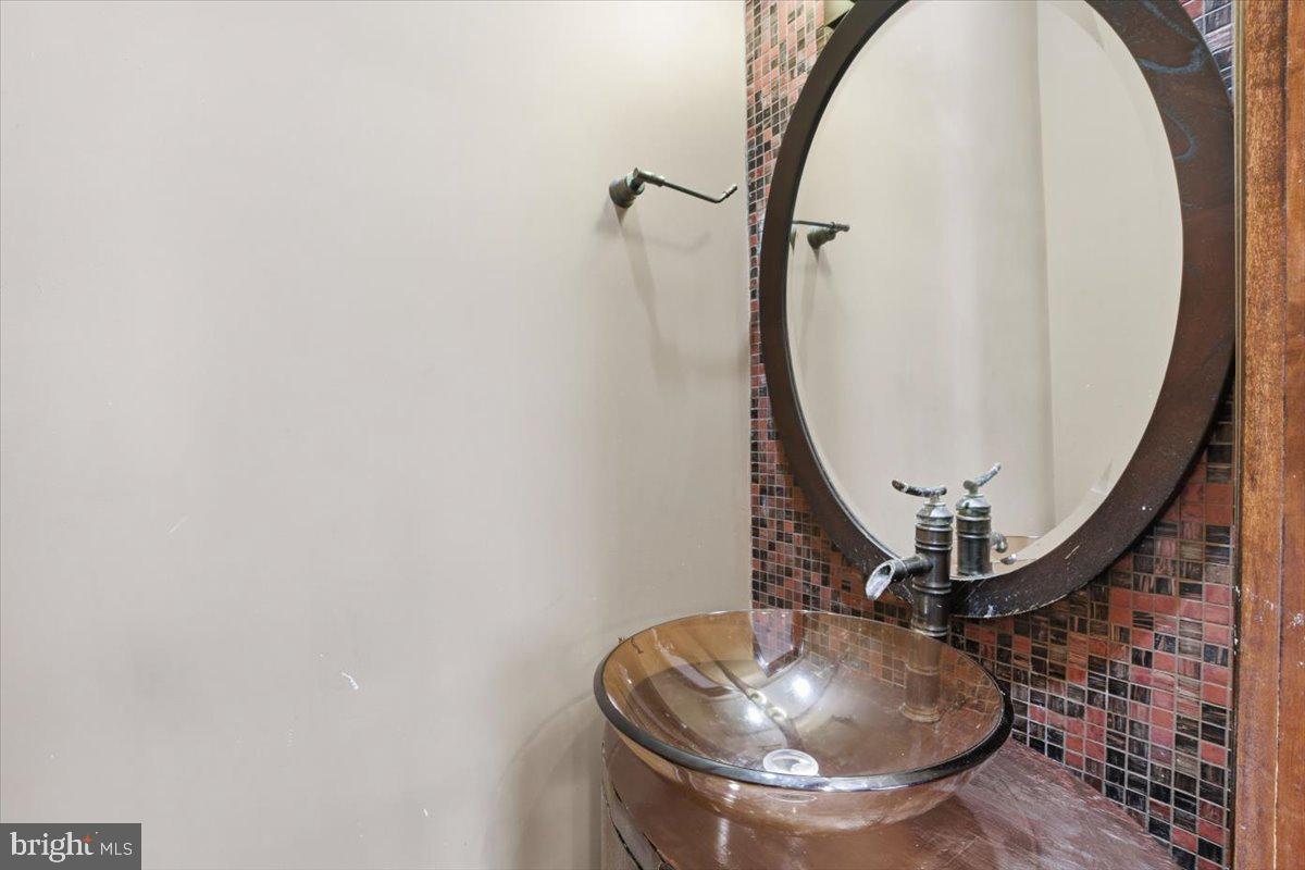 3009 11th Street Northwest Washington, DC 20001 - Photo 12 of 23