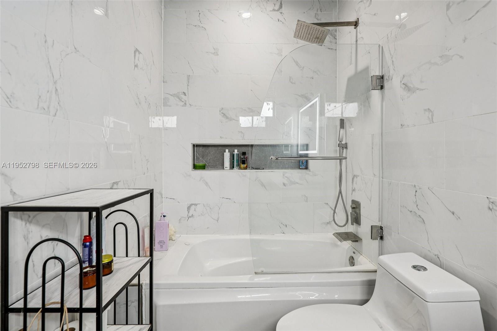 2307 Washington Street, Unit 5 Hollywood, FL 33020 - Photo 22 of 32 En suite Master Bathroom