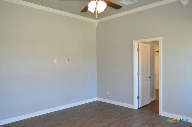 $439,900 | 174 County Road 3154, Kempner, TX 76539