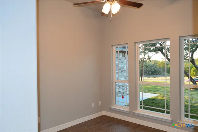 $439,900 | 174 County Road 3154, Kempner, TX 76539