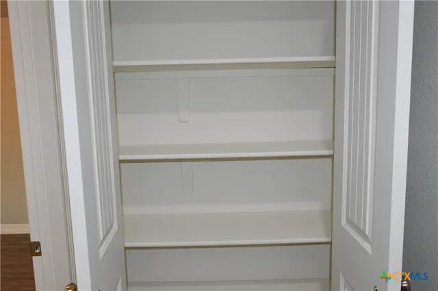 $439,900 | 174 County Road 3154, Kempner, TX 76539