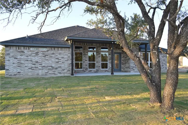 $439,900 | 174 County Road 3154, Kempner, TX 76539