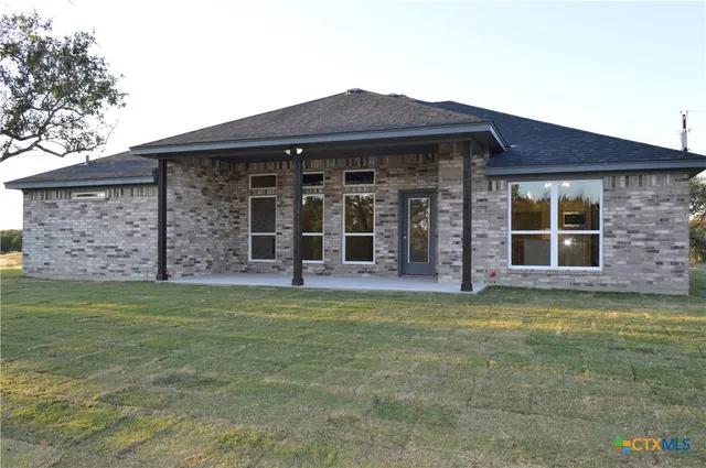 $439,900 | 174 County Road 3154, Kempner, TX 76539