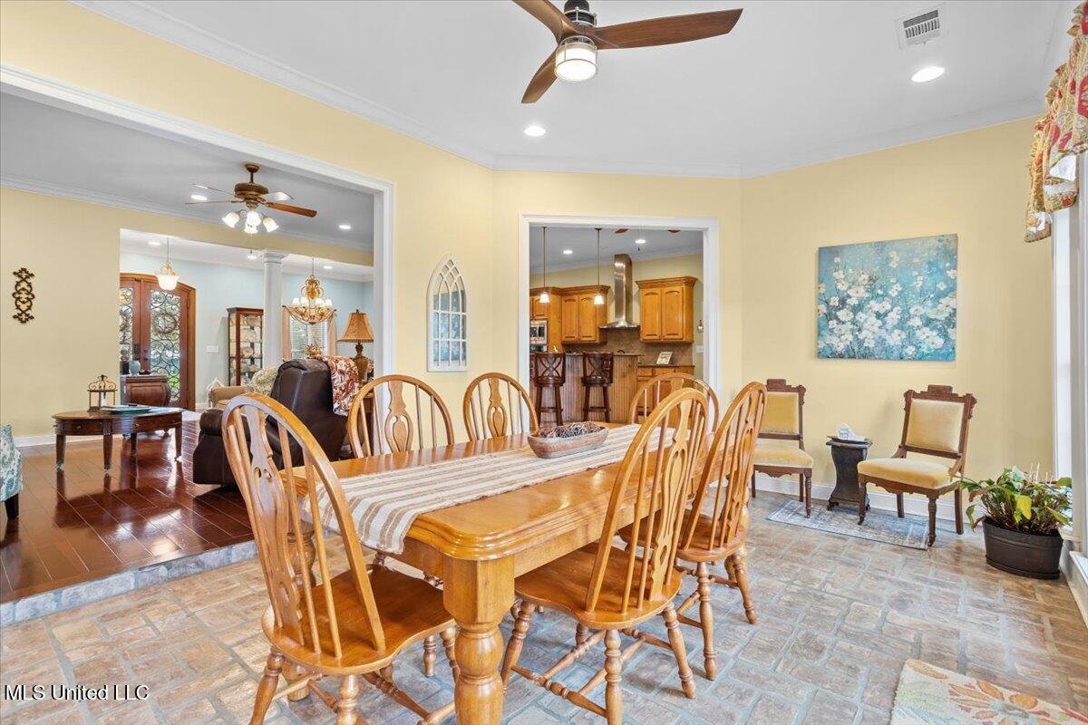 132 Ferguson Mill Road New Hebron, MS 39140 - Photo 16 of 34 Breakfast Are/Sunroom View 2