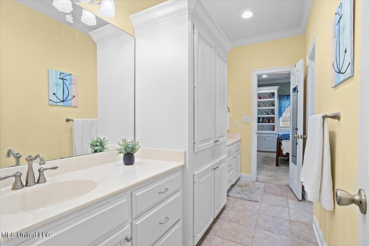 132 Ferguson Mill Road New Hebron, MS 39140 - Photo 25 of 34 Bathroom 2