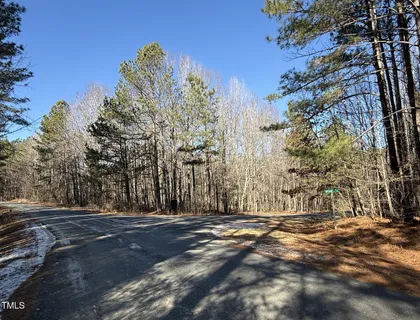 $285,000 | 33 Henry Court, Chapel Hill, NC 27516
