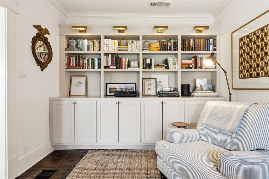 4908 Junius Street Dallas, TX 75214 - Photo 19 of 36