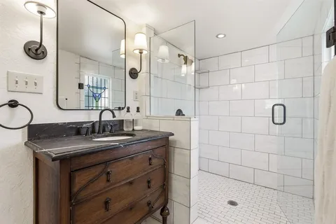 $799,000 | 4908 Junius Street, Dallas, TX 75214
