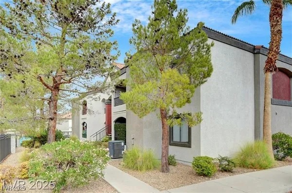 $1,550 | 950 Seven Hills Drive, Unit 2313, Henderson, NV 89052