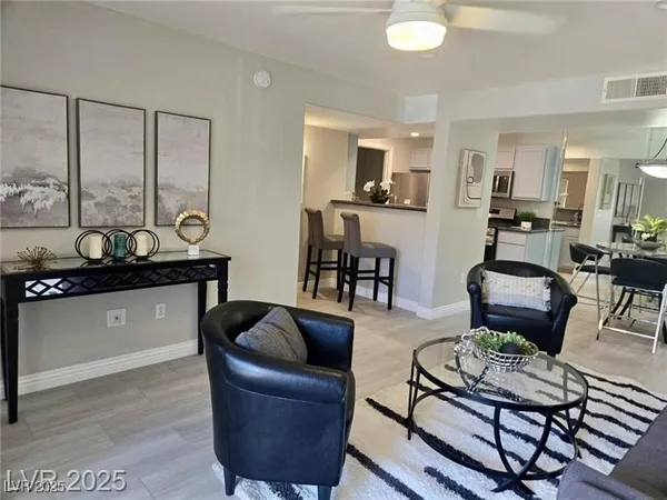 $1,550 | 950 Seven Hills Drive, Unit 2313, Henderson, NV 89052