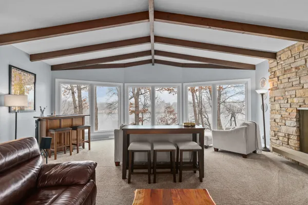 $765,000 | 45 East Fox Point Drive, Appleton, WI 54911