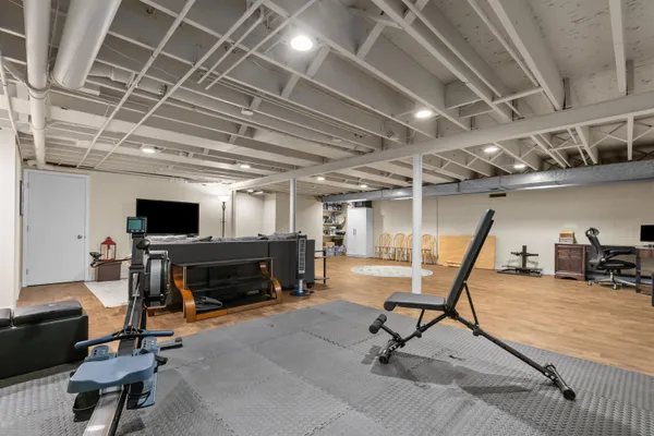 $765,000 | 45 East Fox Point Drive, Appleton, WI 54911