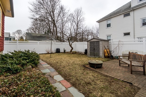 28 Arlington Road Waltham, MA 02453 - Photo 23 of 26 Gallery Image 23