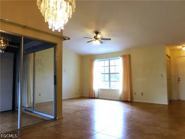 $1,350 | 10525 Putnam Court, Lehigh Acres, FL 33936