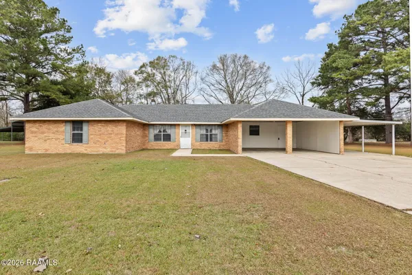 $256,000 | 266 Meadow Circle, Opelousas, LA 70570