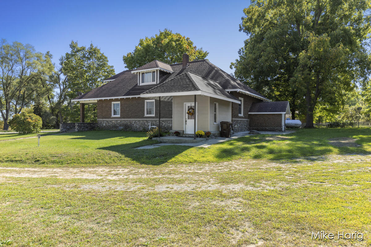 7614 South Crystal Road Carson City, MI 48811 - Photo 34 of 39 IMG_1032 (5)