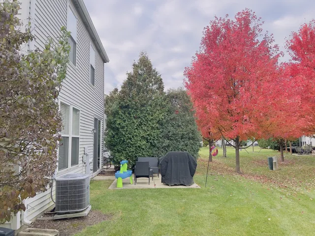 $2,600 | 3166 Bromley Lane, Aurora, IL 60502