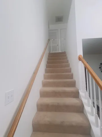 $2,600 | 3166 Bromley Lane, Aurora, IL 60502