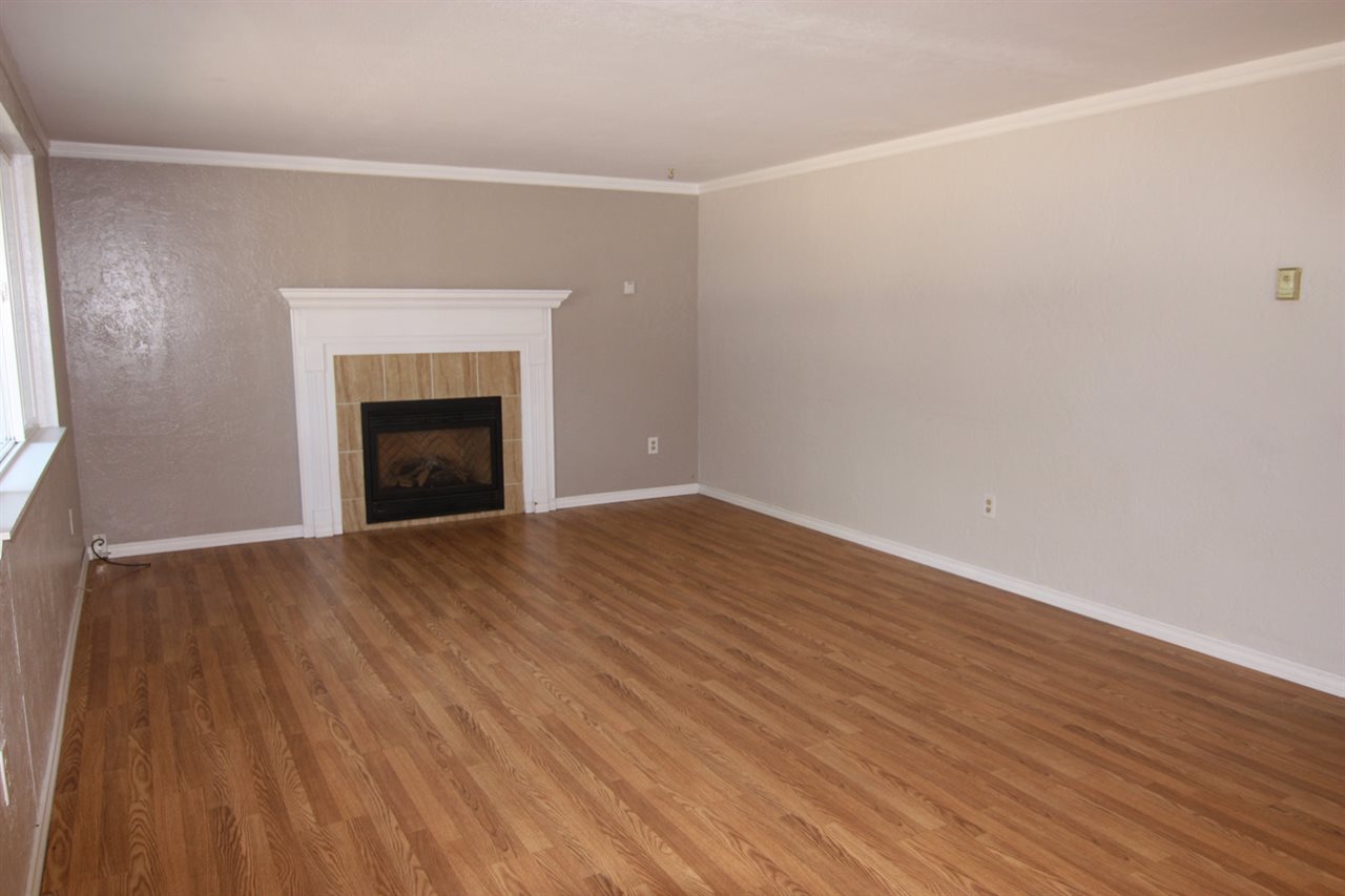 8244 Scotia Road Newport, WA 99156 - Photo 5 of 20