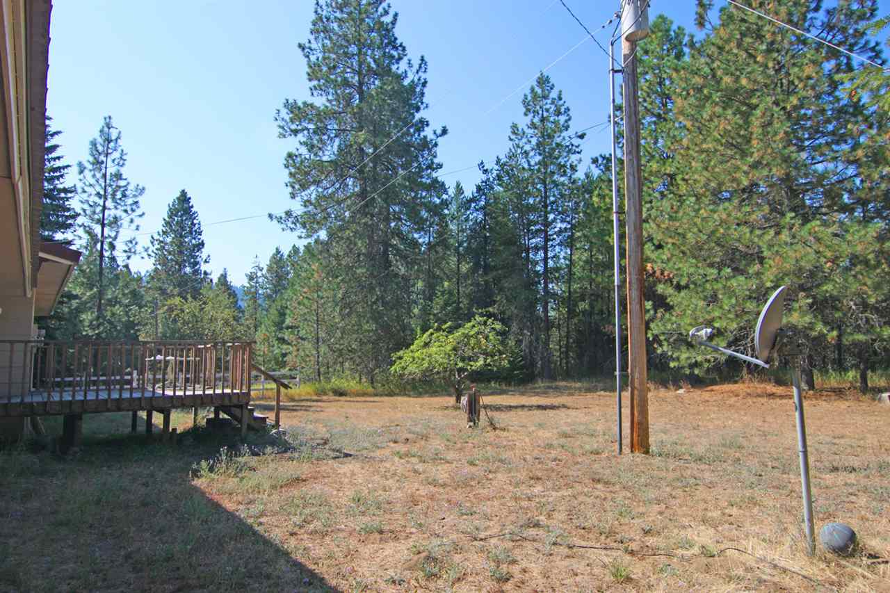 8244 Scotia Road Newport, WA 99156 - Photo 7 of 20
