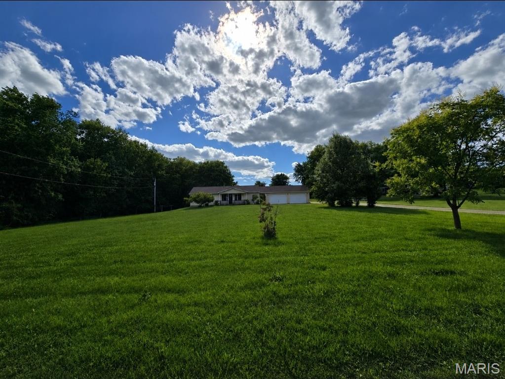 8752 Old Lebanon Troy Road Troy, IL 62294 - Photo 1 of 1