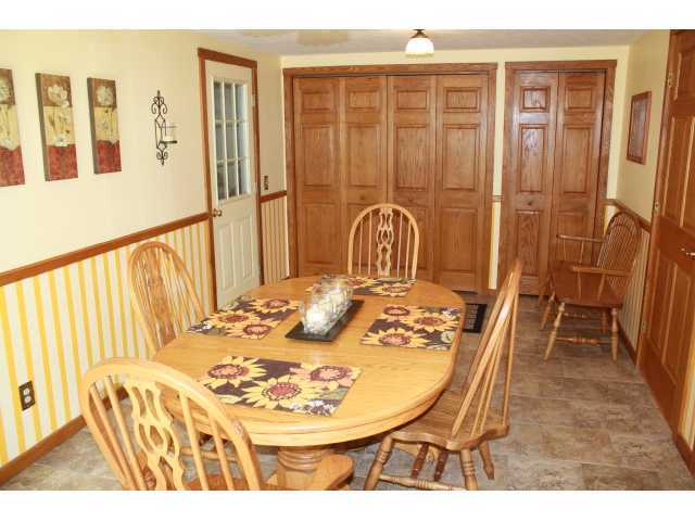 9475 Raiders Road Frazeysburg, OH 43822 - Photo 12 of 21