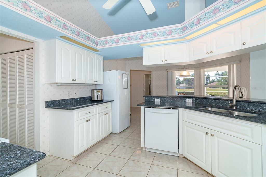 169 Sportsman Road Rotonda West, FL 33947 - Photo 14 of 45 Gallery Image 14