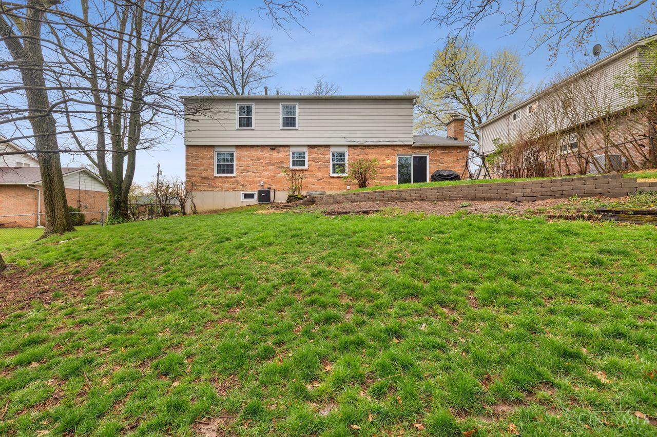802 Yorkhaven Road Springdale, OH 45240 - Photo 34 of 37