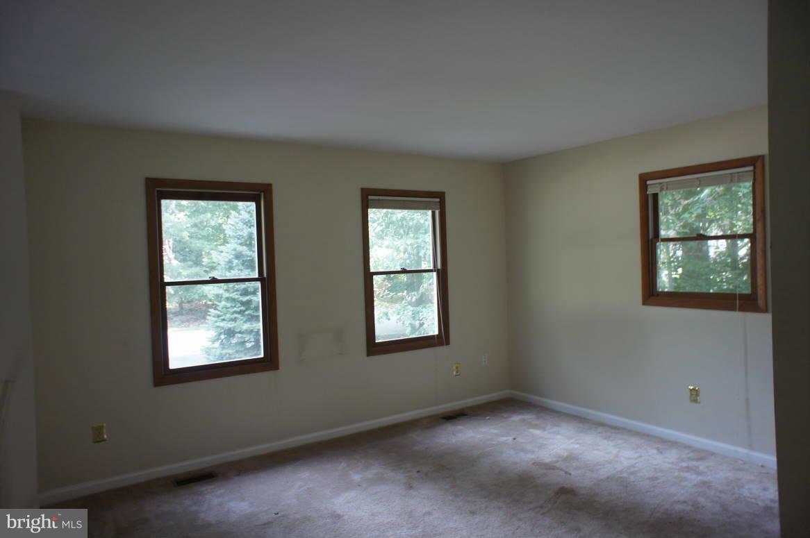 710 Willow Road Lusby, MD 20657 - Photo 3 of 10 Dining Room