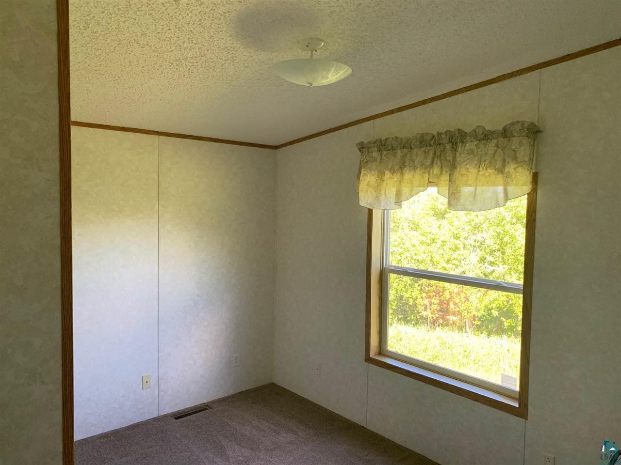 5949 Rice Lake Road Duluth, MN 55803 - Photo 18 of 25