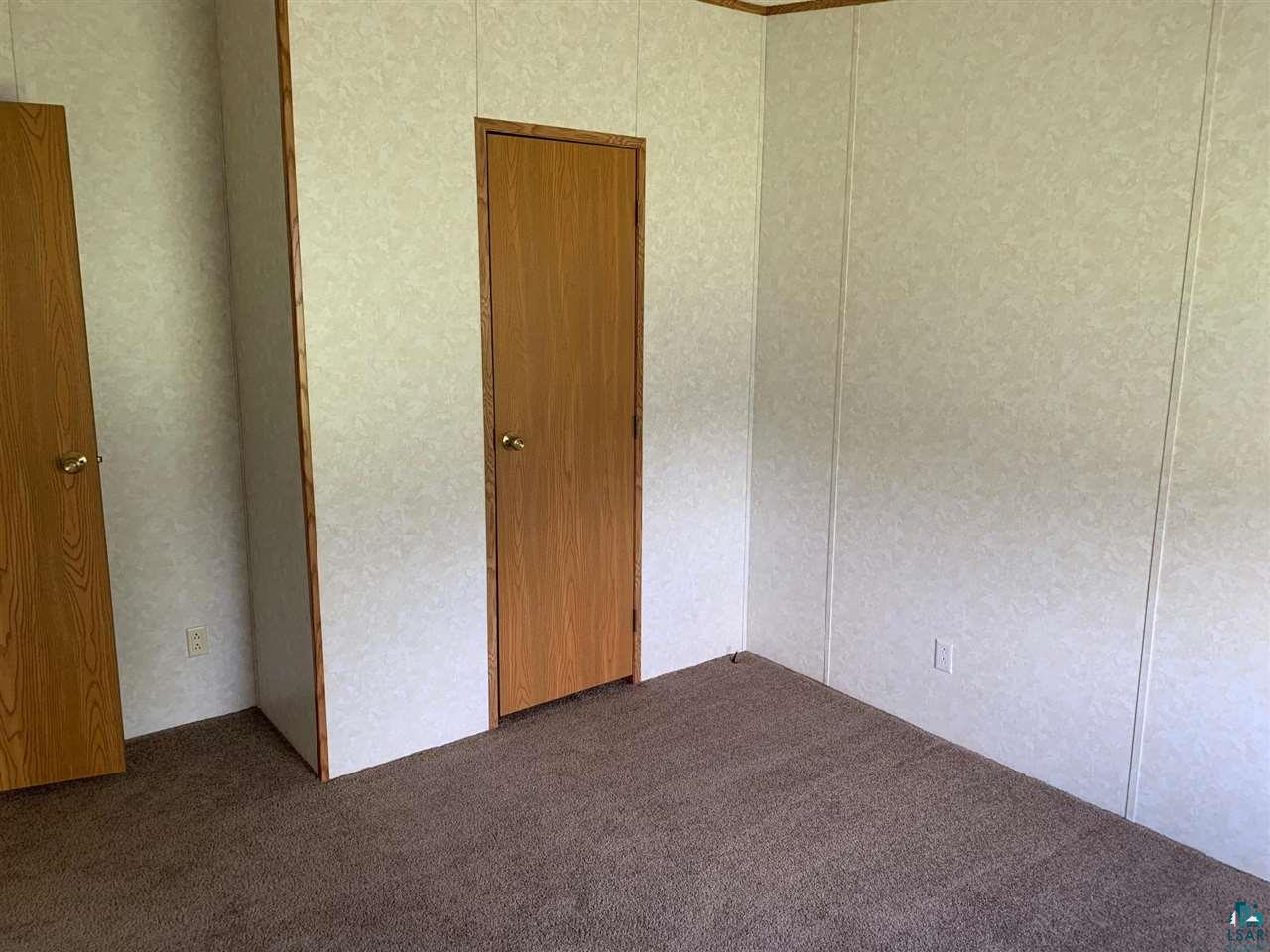 5949 Rice Lake Road Duluth, MN 55803 - Photo 8 of 25
