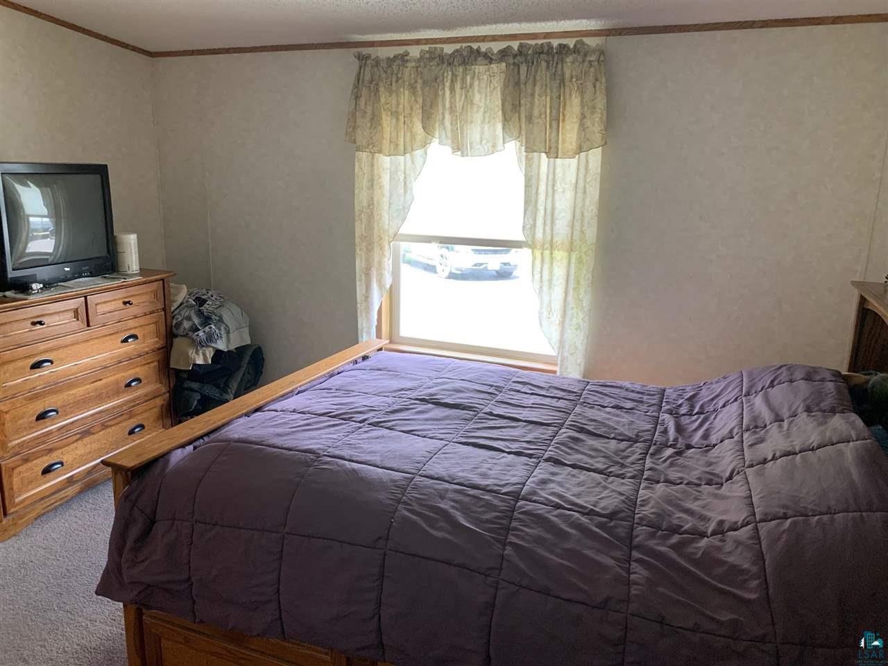 5949 Rice Lake Road Duluth, MN 55803 - Photo 10 of 25