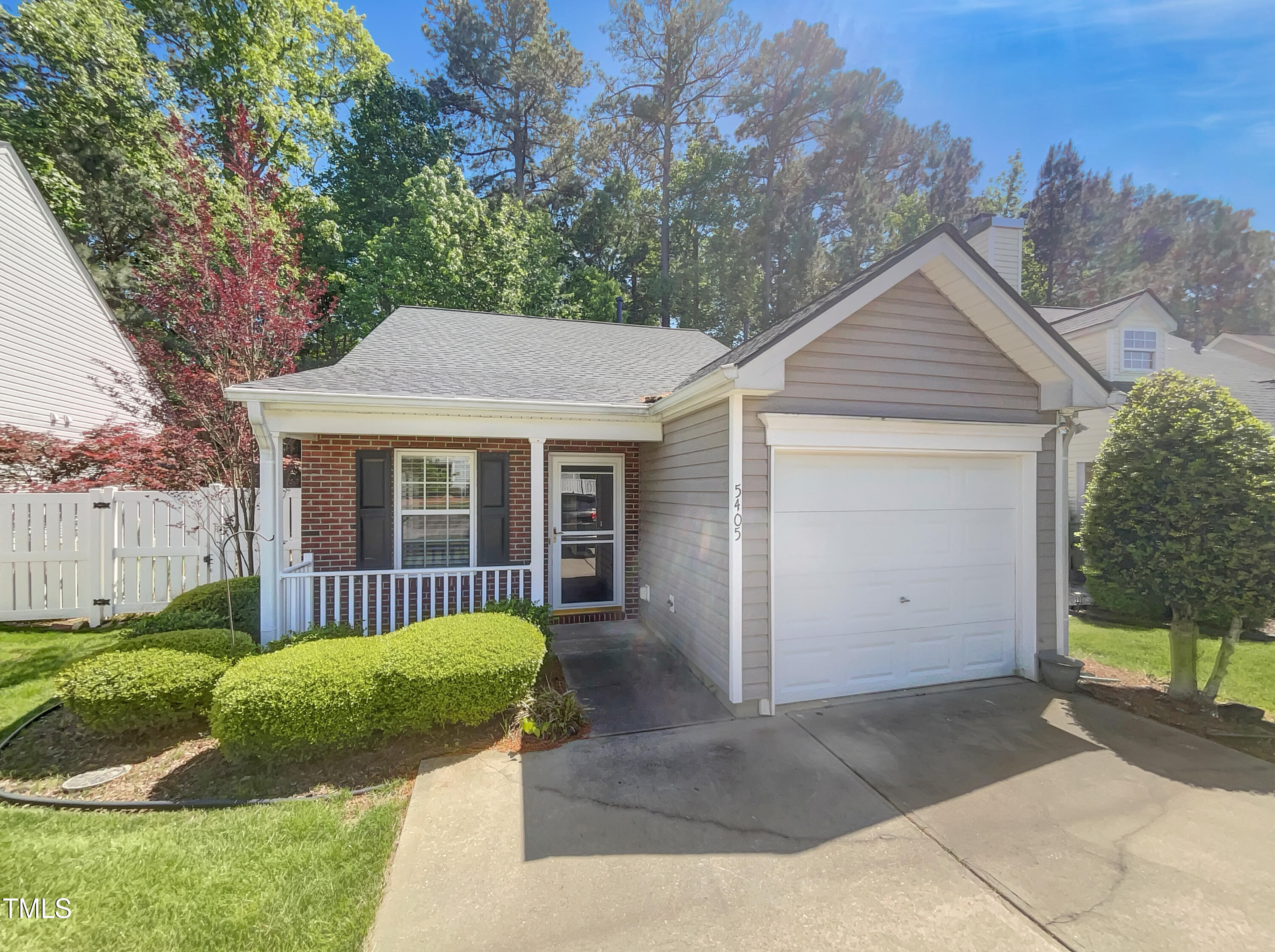 5405 Golden Moss Trail Raleigh, NC 27613 - Photo 1 of 17 listing_0