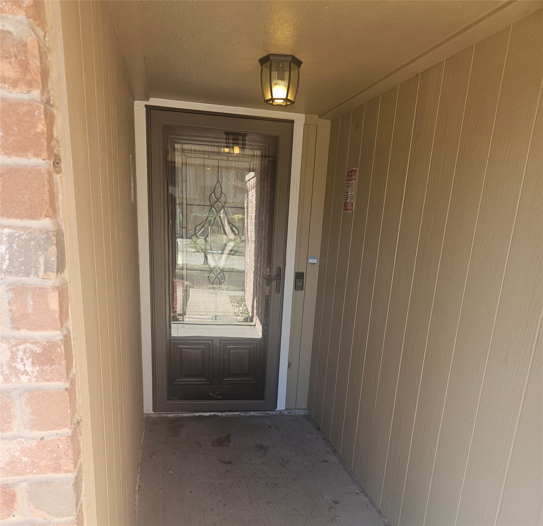 16718 Running Quail Court Houston, TX 77489 - Photo 3 of 33 a view of an empty room with wooden floor and a window