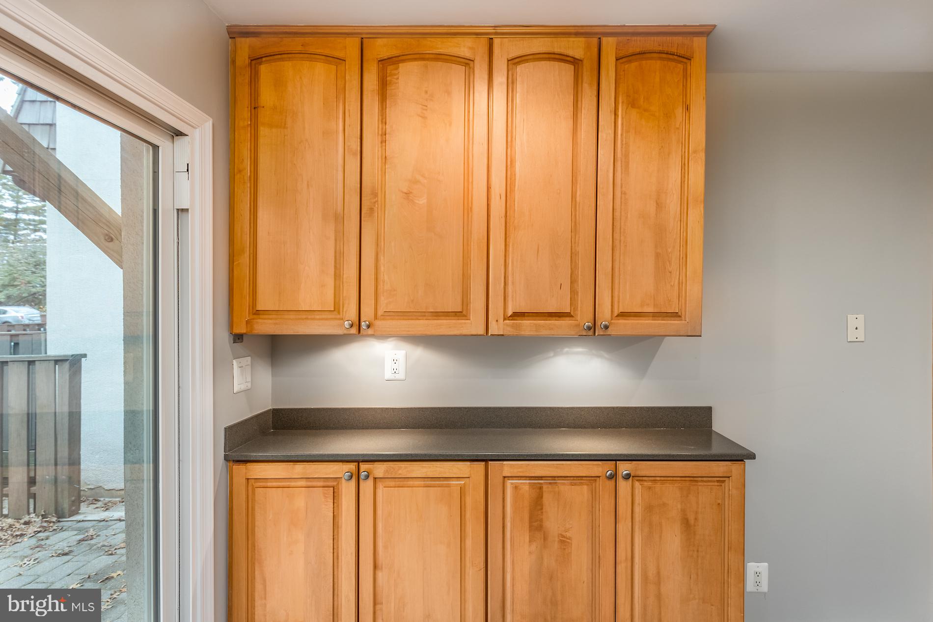 1638 Valencia Way Reston, VA 20190 - Photo 11 of 42