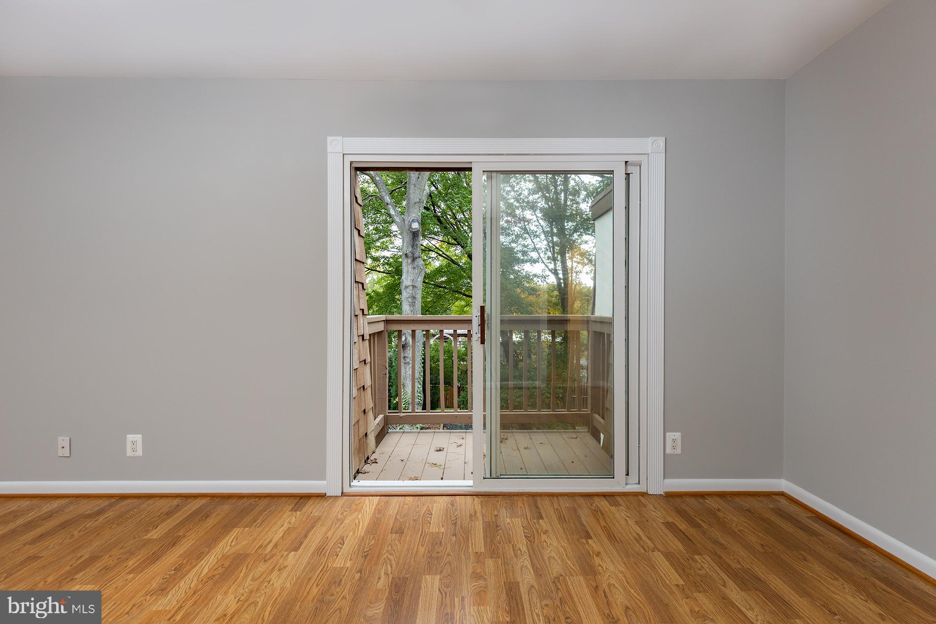 1638 Valencia Way Reston, VA 20190 - Photo 19 of 42